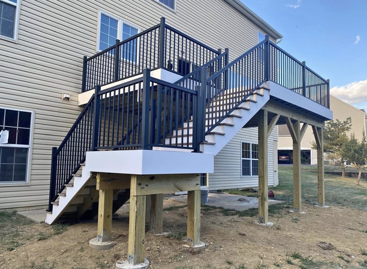 Custom deck stairs and landings in New Jersey